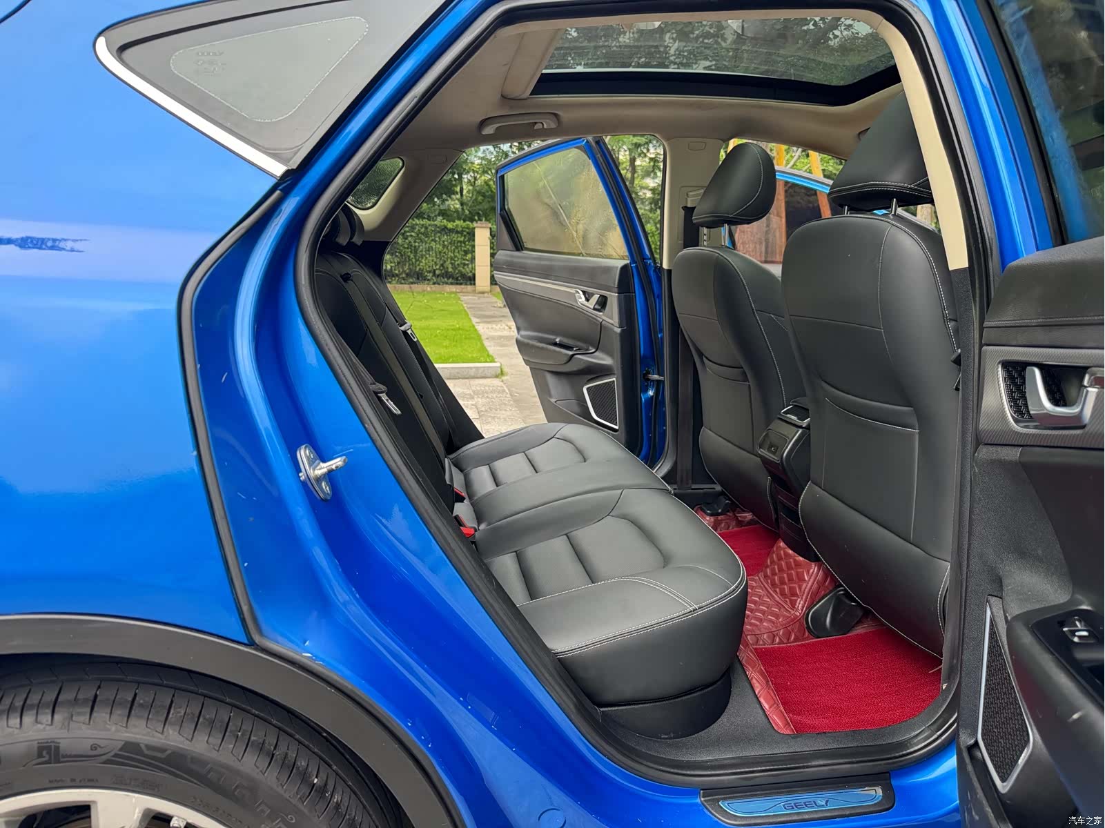 Geely Emgrand, 2017 12