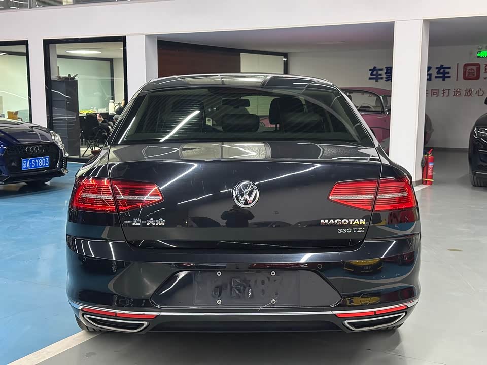 Volkswagen Magotan