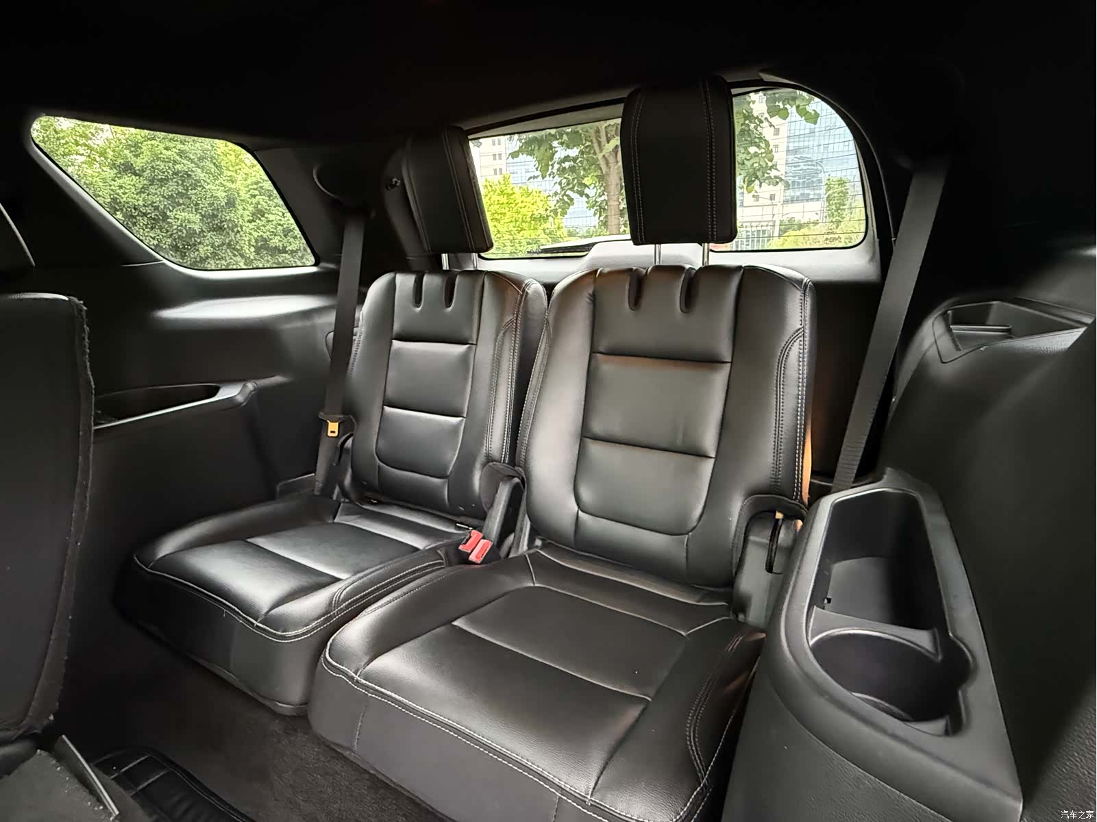 Ford Explorer, 2016 23