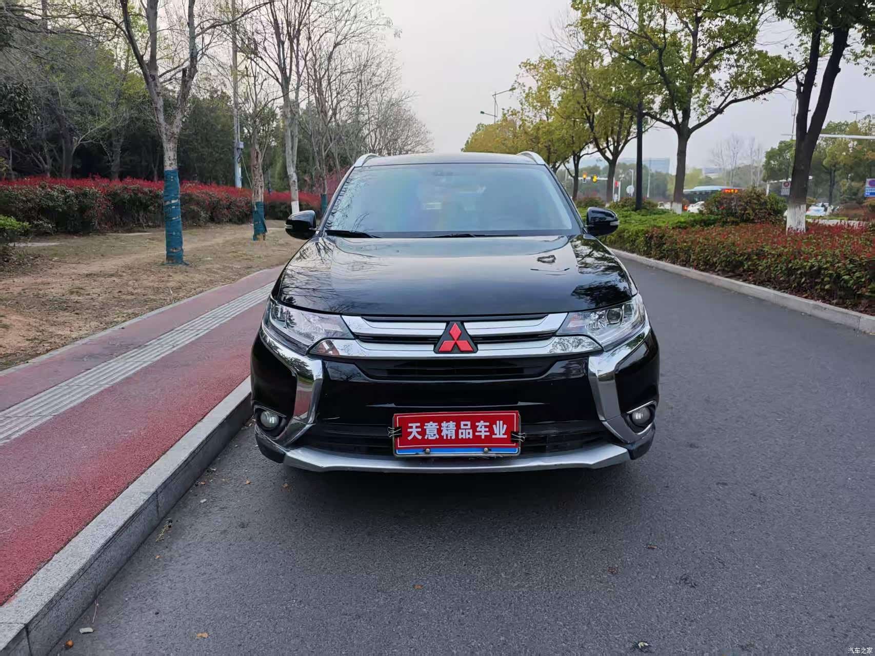 Mitsubishi Outlander, 2018 2