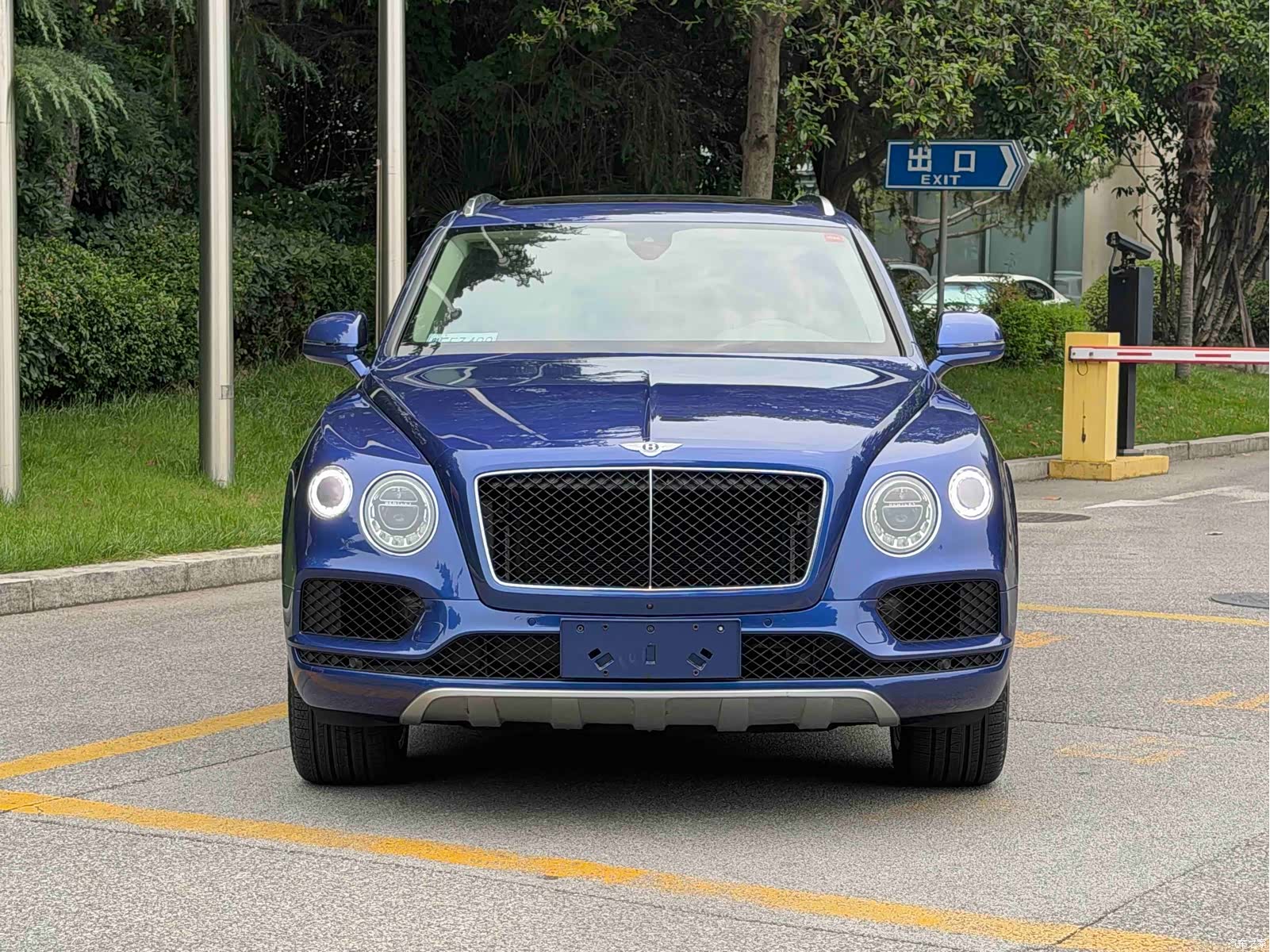 Bentley Bentayga, 2019 2