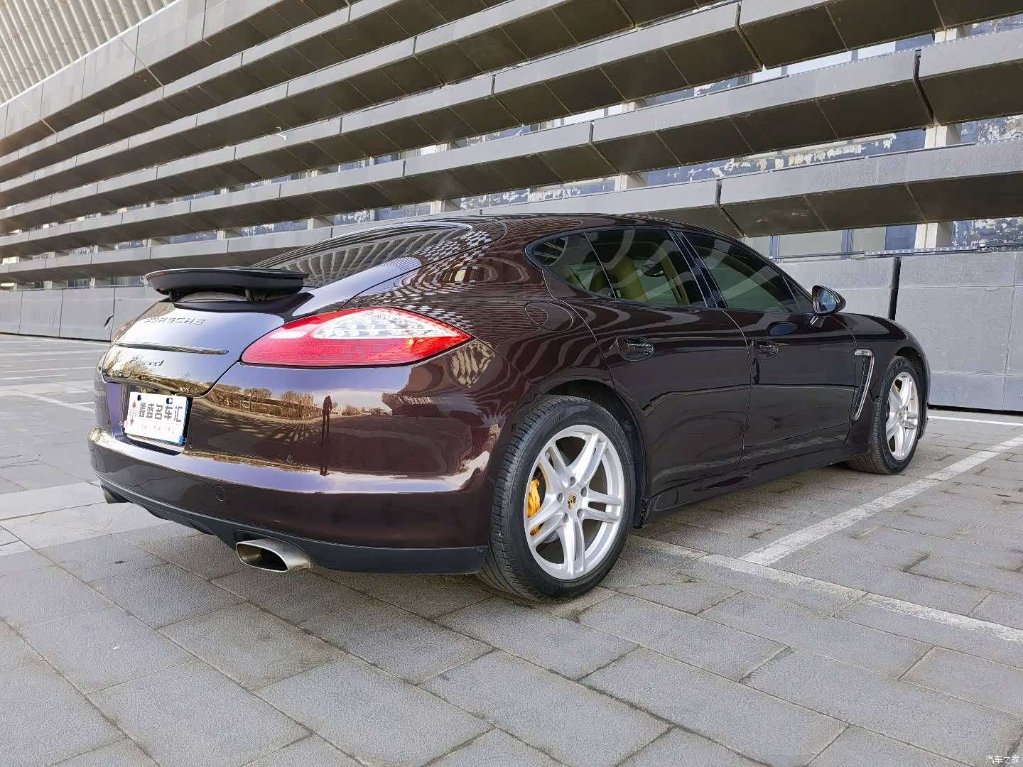 Porsche Panamera, 2011 6