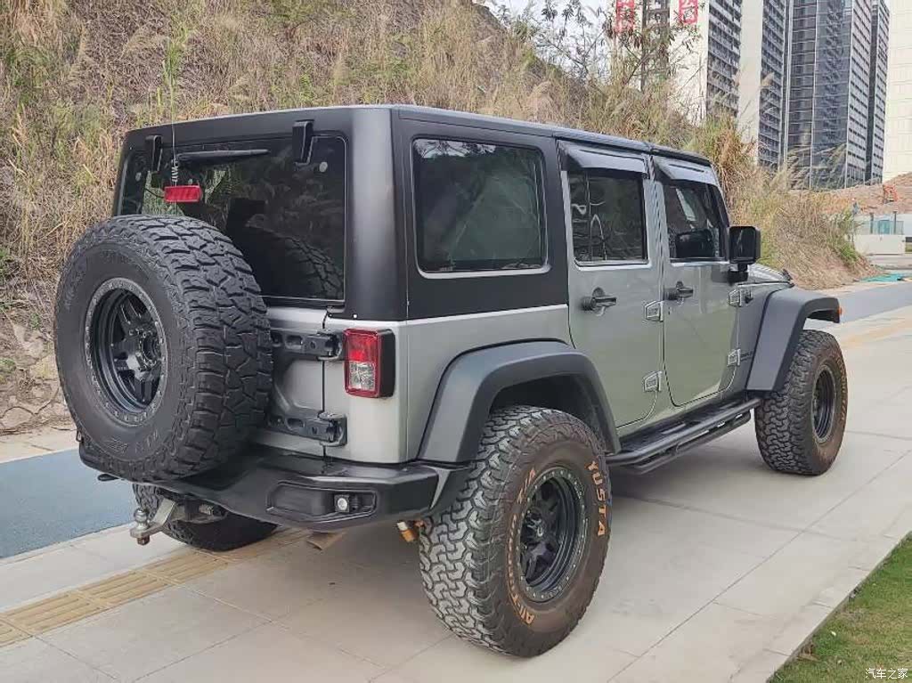 Jeep Wrangler, 2015 6