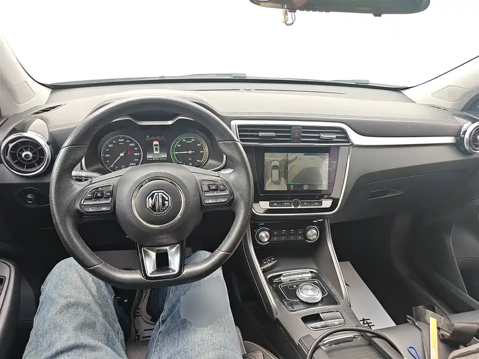 MG EZS pure electric