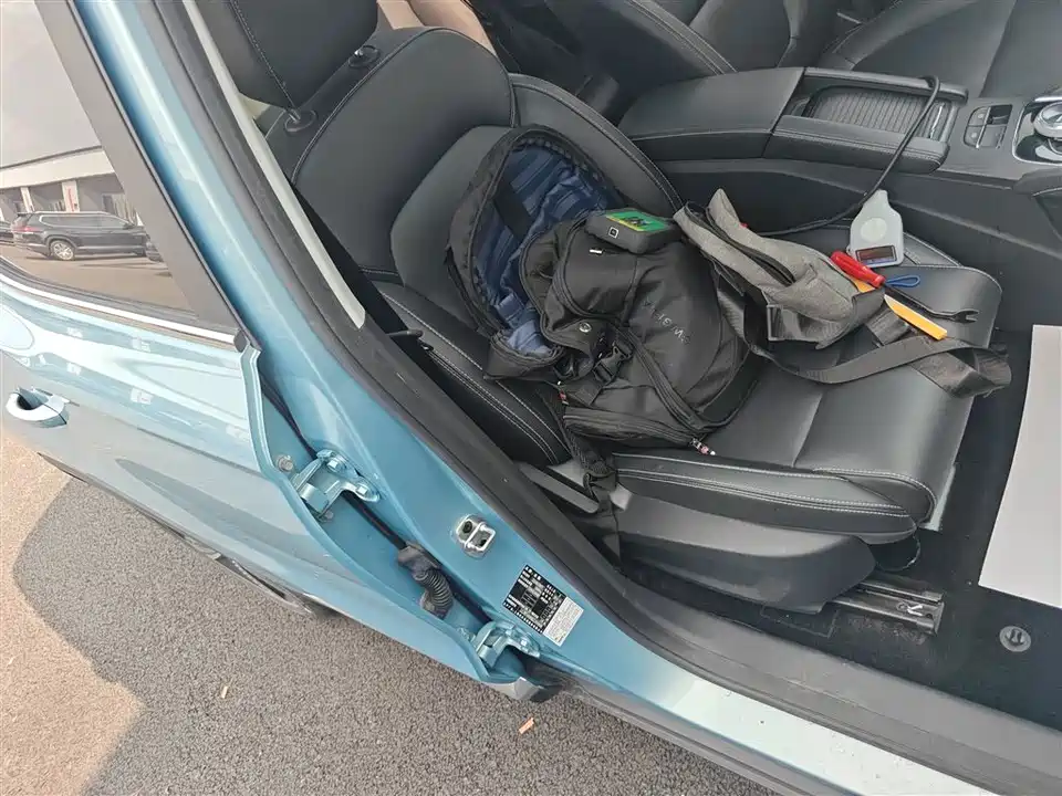 MG EZS pure electric