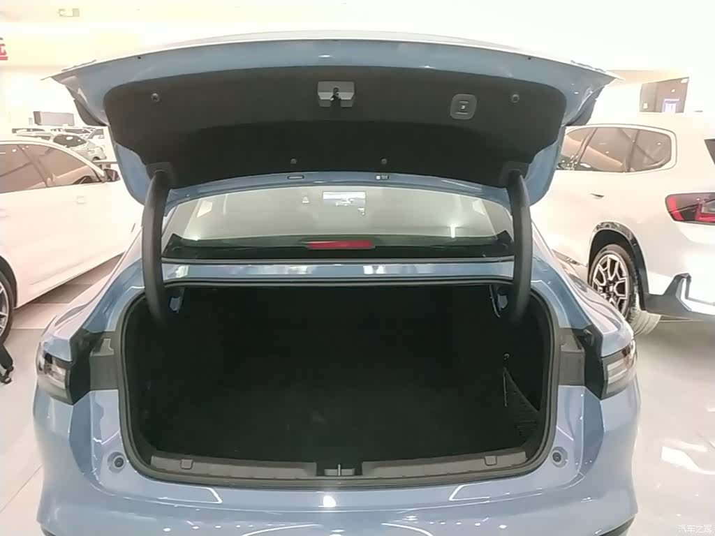 Leapmotor B01, 2025 19