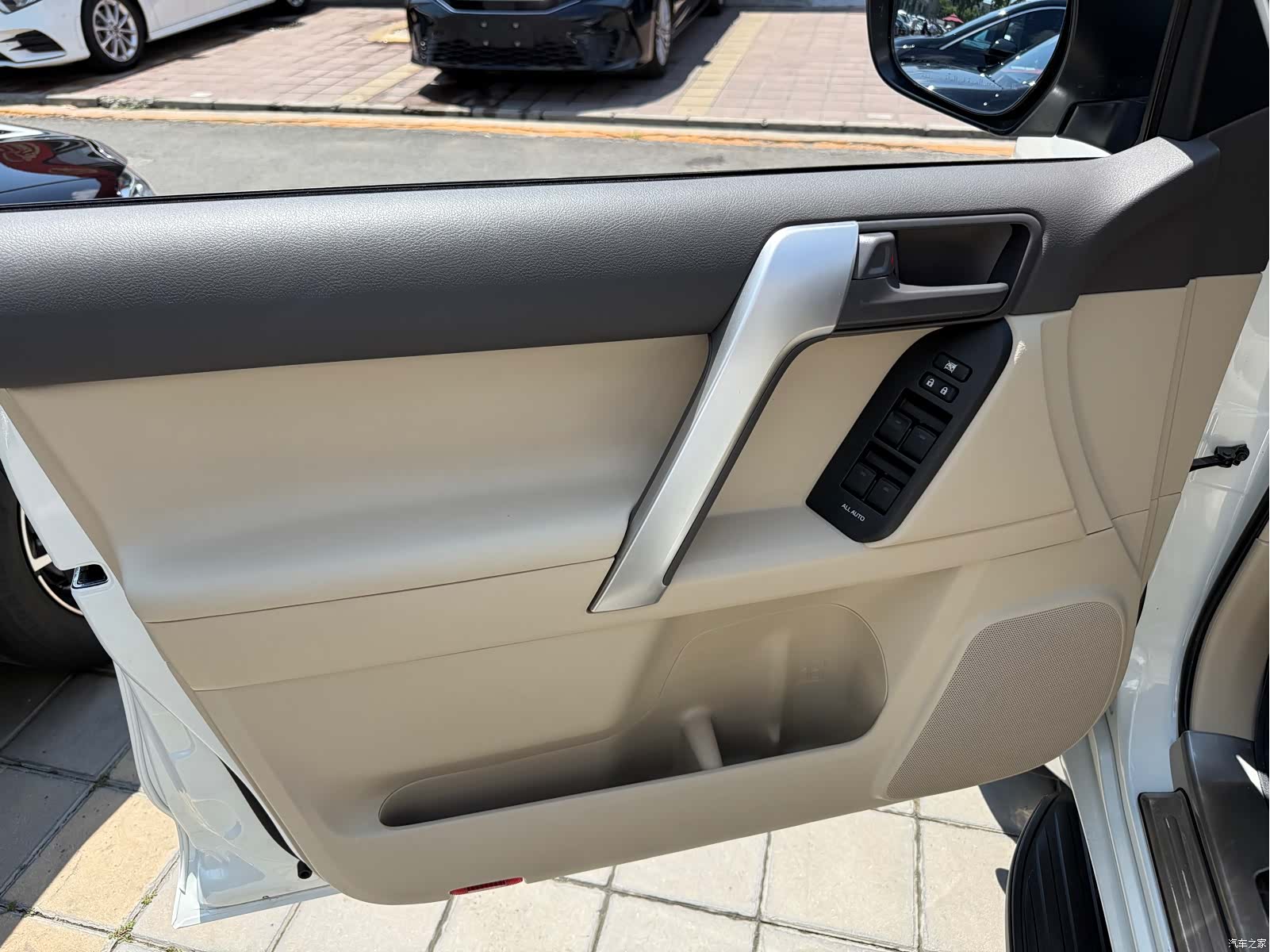 Toyota Prado, 2024 6