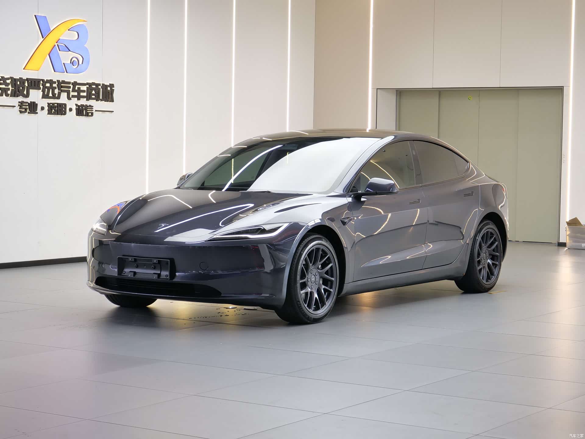 Tesla Model 3, 2024 1
