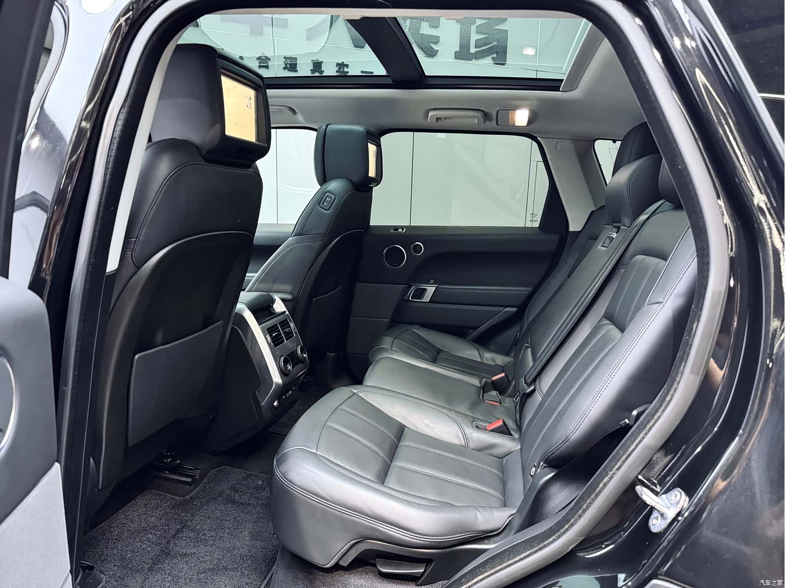 Land Rover Range Rover, 2021 11