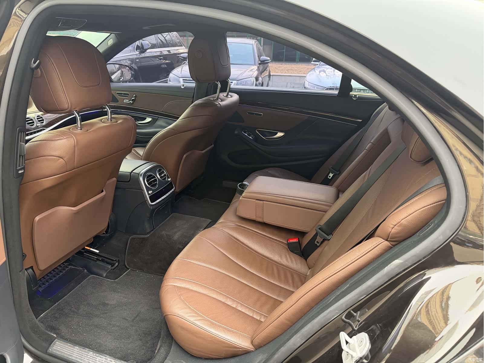 Mercedes-Benz S-Class, 2015 6