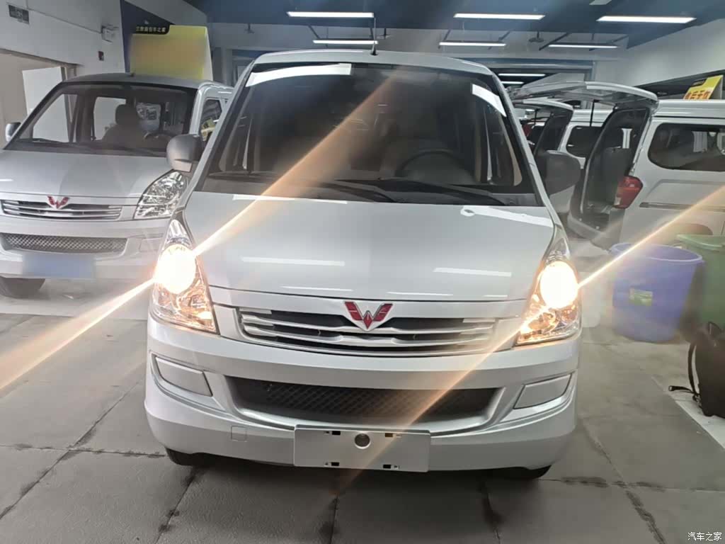 Wuling S, 2022 3