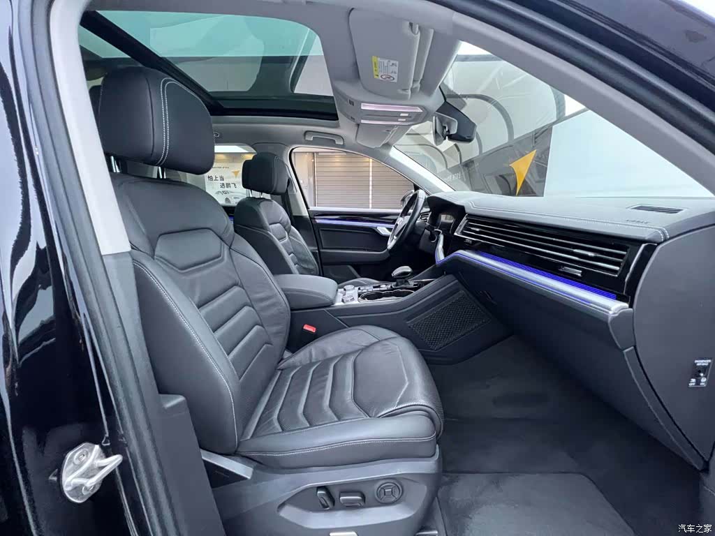 Volkswagen Touareg, 2019 18