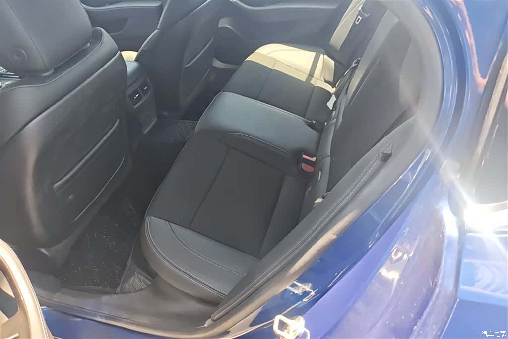 Cadillac CT5, 2020 11