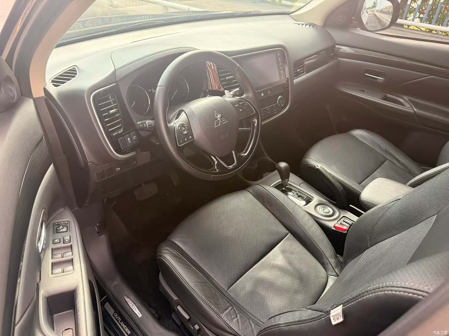 Mitsubishi Outlander, 2017 6