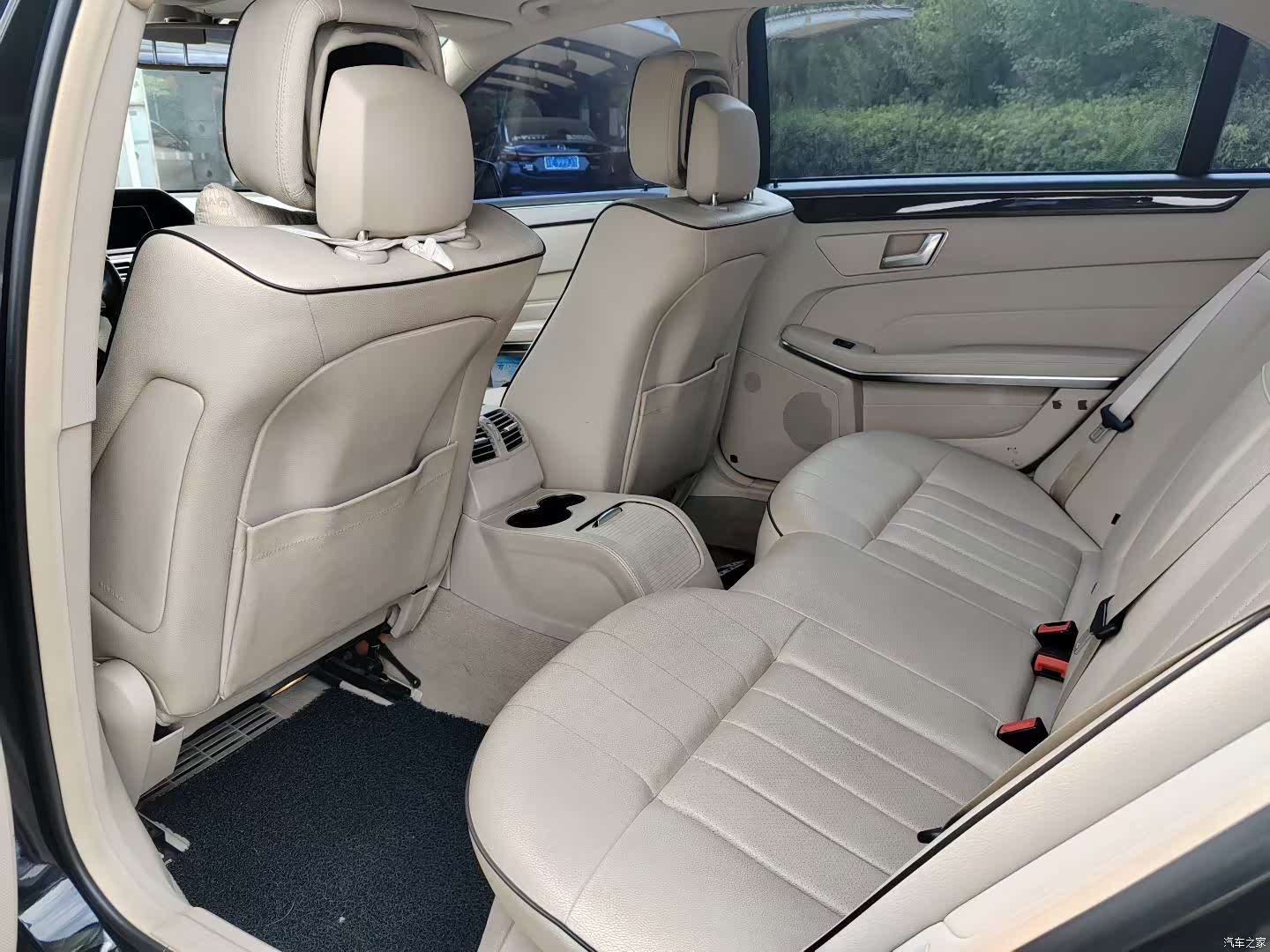Mercedes-Benz E-Class, 2015 все фото