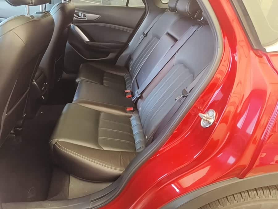 Mazda CX-4 2016, фото 17