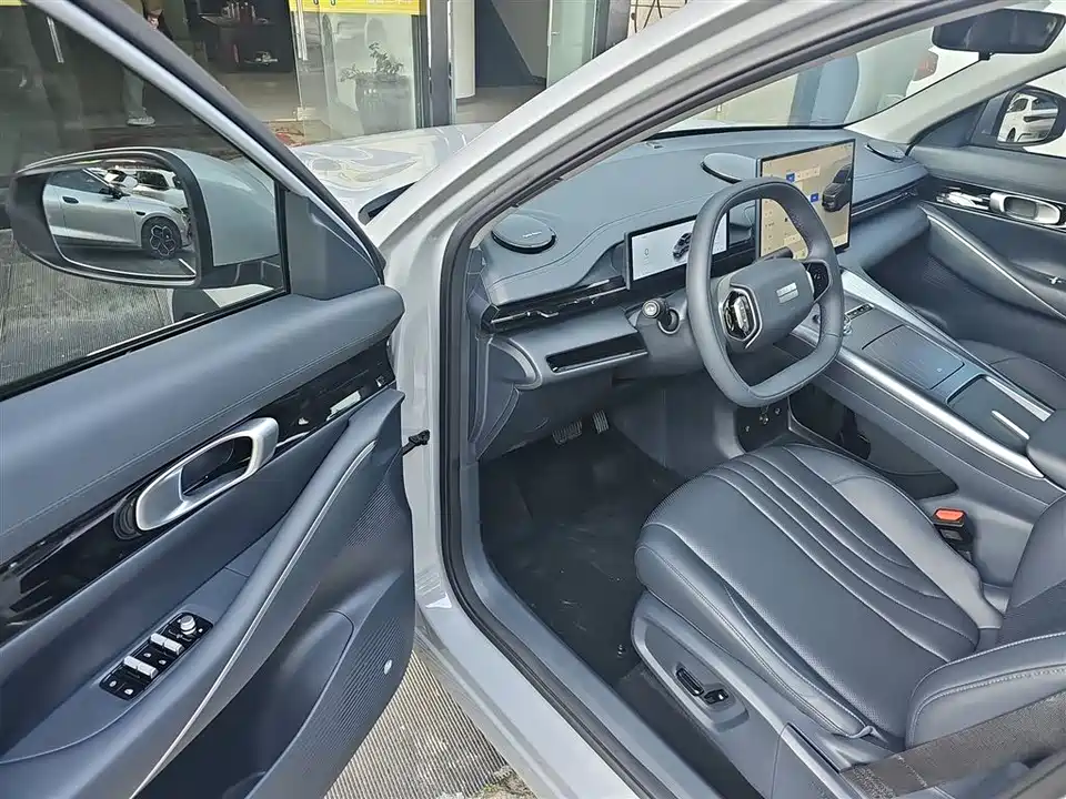 Geely Galaxy Galaxy E5