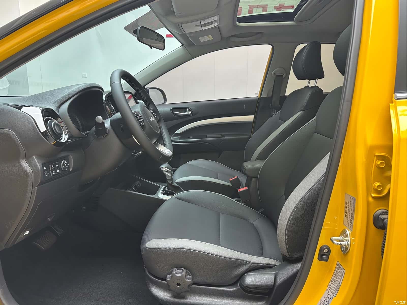 Kia KX1, 2022 4