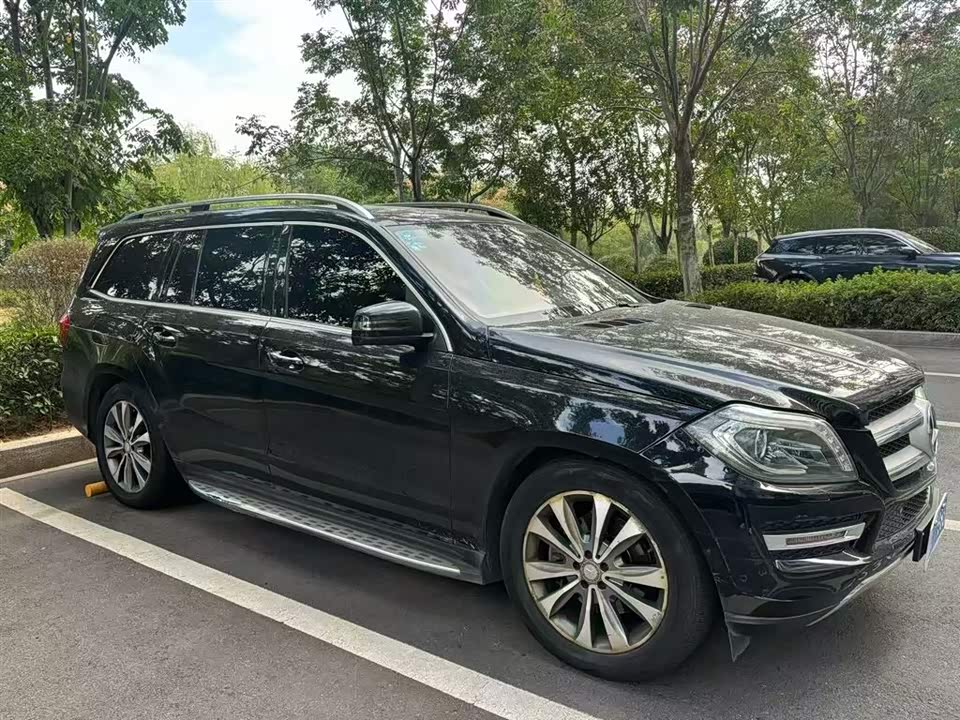 Mercedes-Benz GL grade