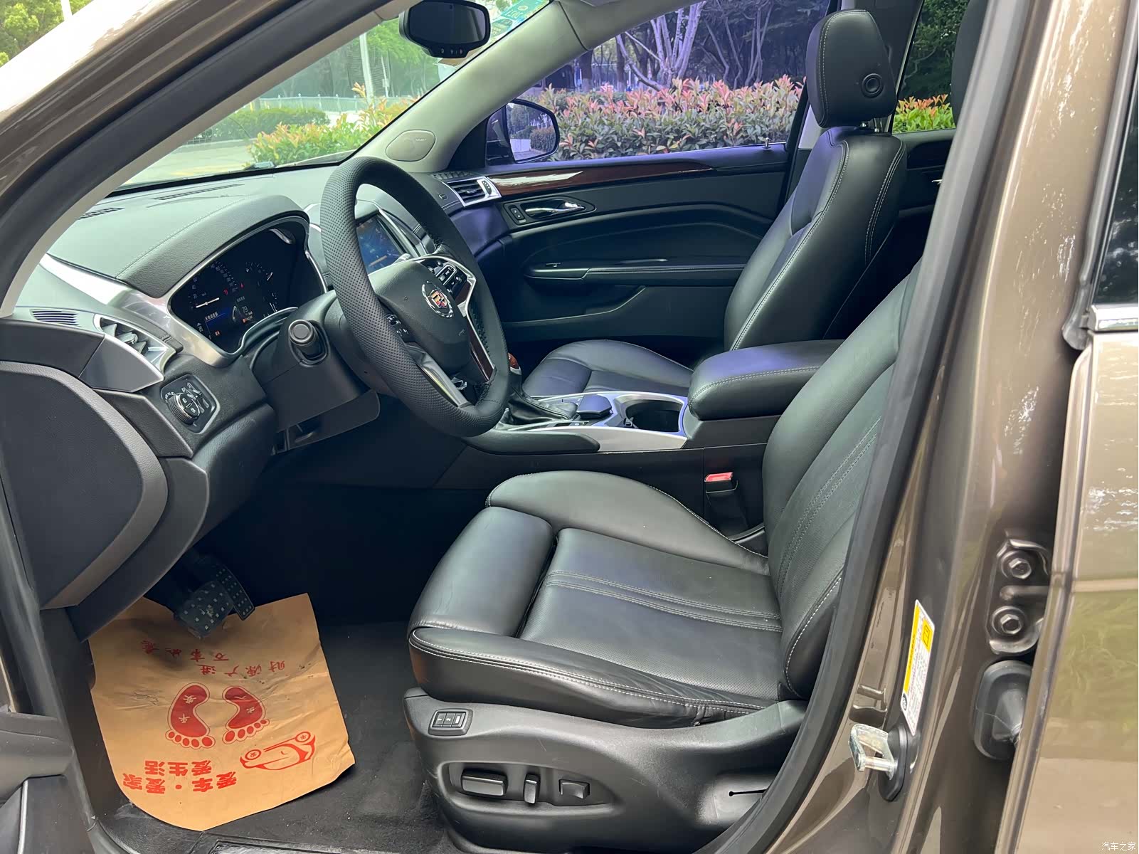 Cadillac SRX, 2015 9