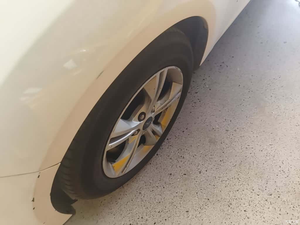 Ford Focus, 2014 23