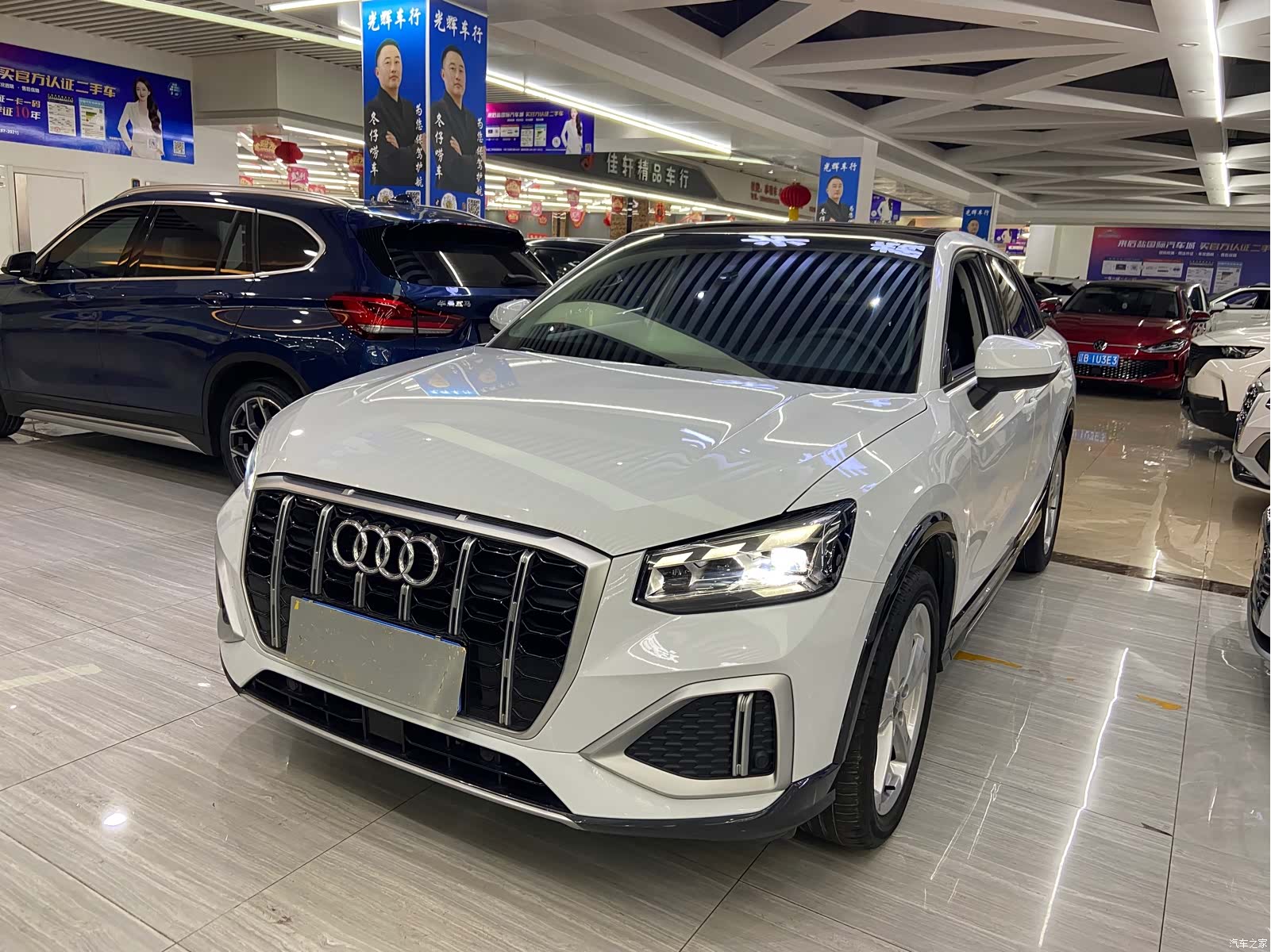 Audi Q2L, 2022 1