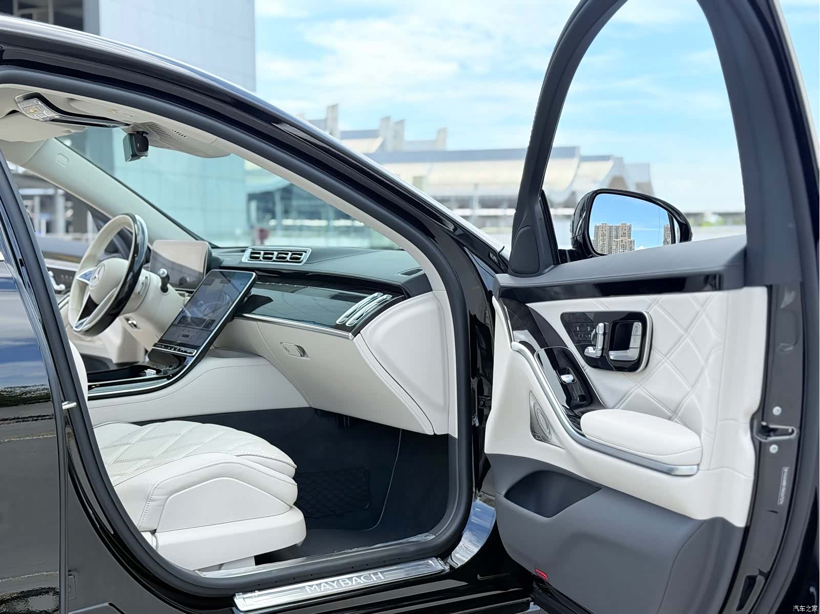 Maybach S-Class, 2024 6