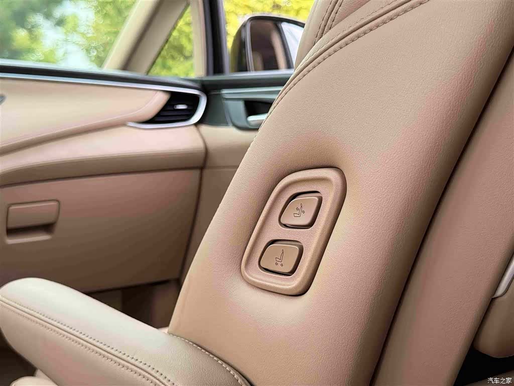 Buick GL8, 2021 14