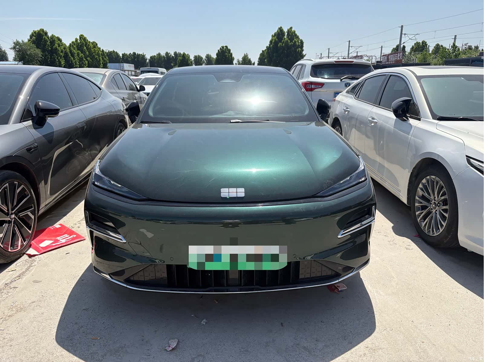 Geely 8, 2025 2