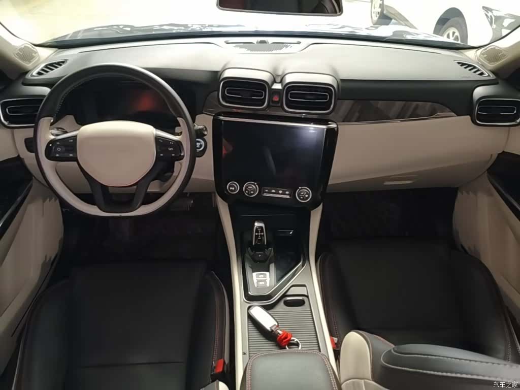 Lynk & Co 01, 2019 10
