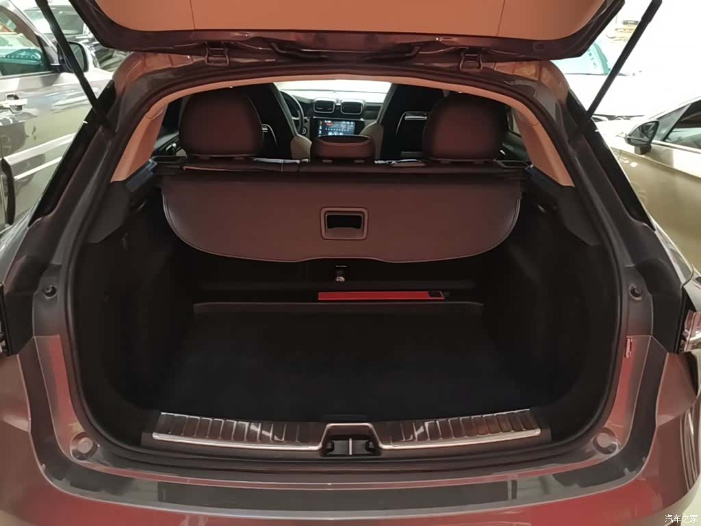 Lynk & Co 01, 2019 19