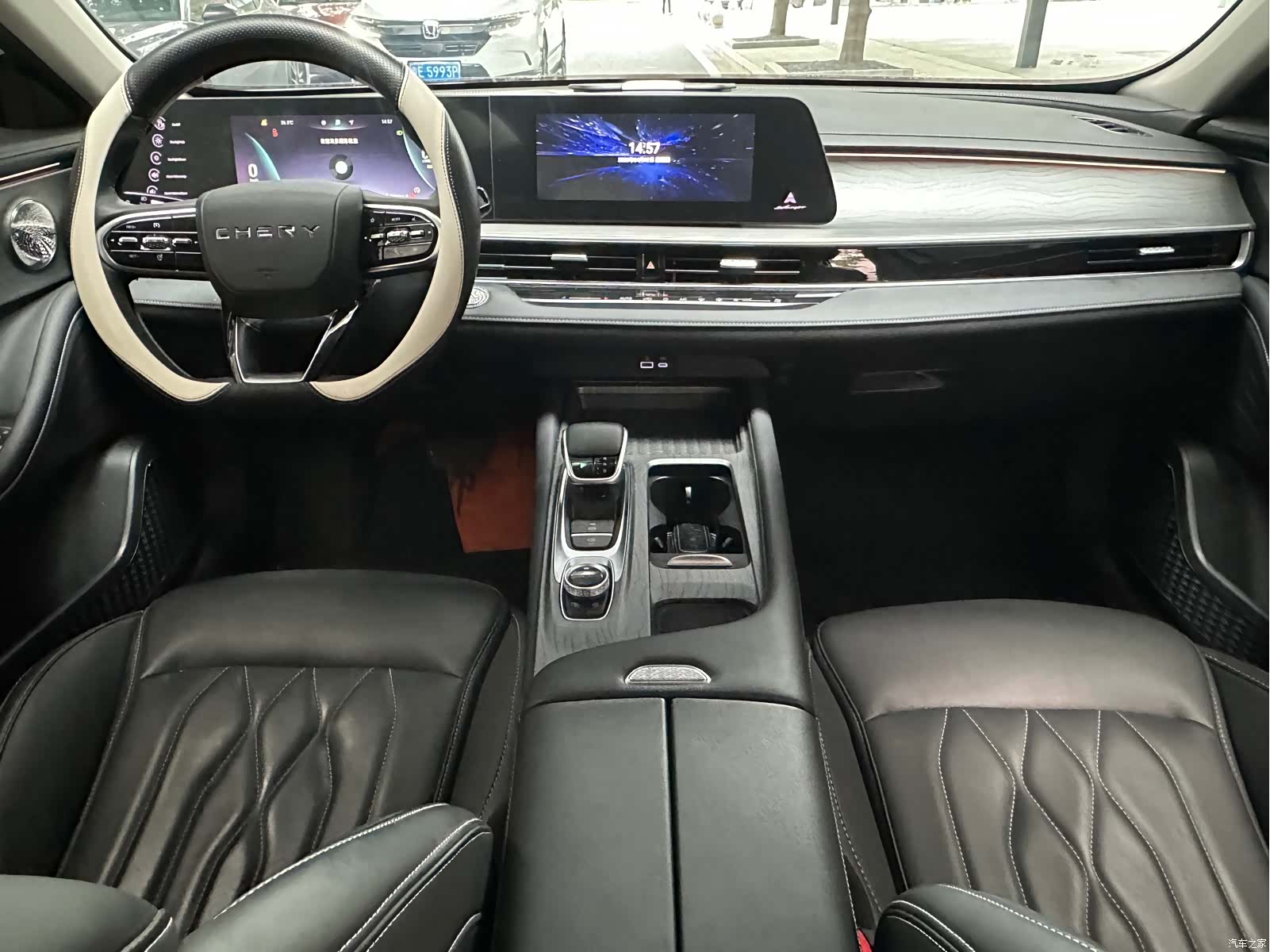 Chery Arrizo 8, 2023 все фото