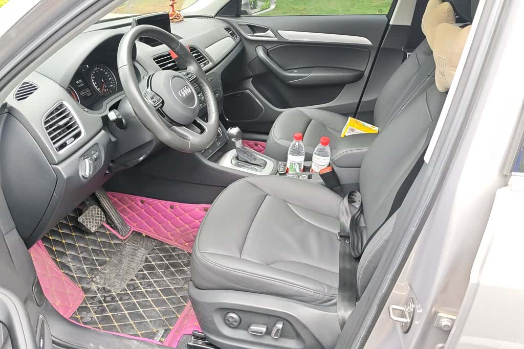 Audi Q3, 2019 9