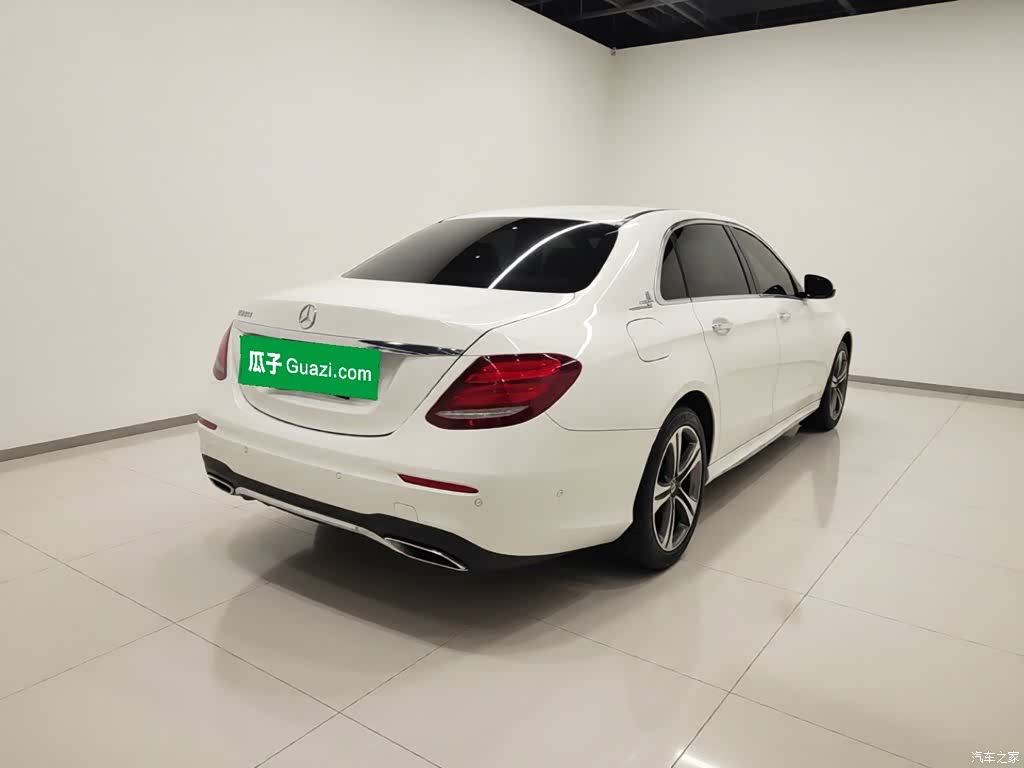 Mercedes-Benz E-Class, 2019 6