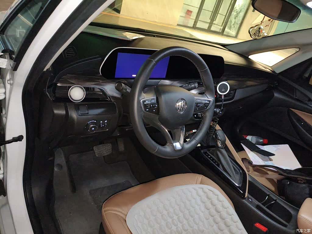 Buick GL6, 2022 11