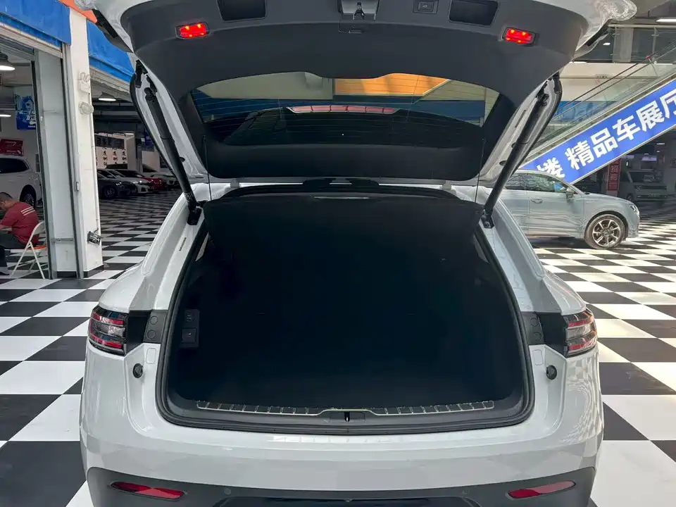 HarmonyOS Ask the world M5