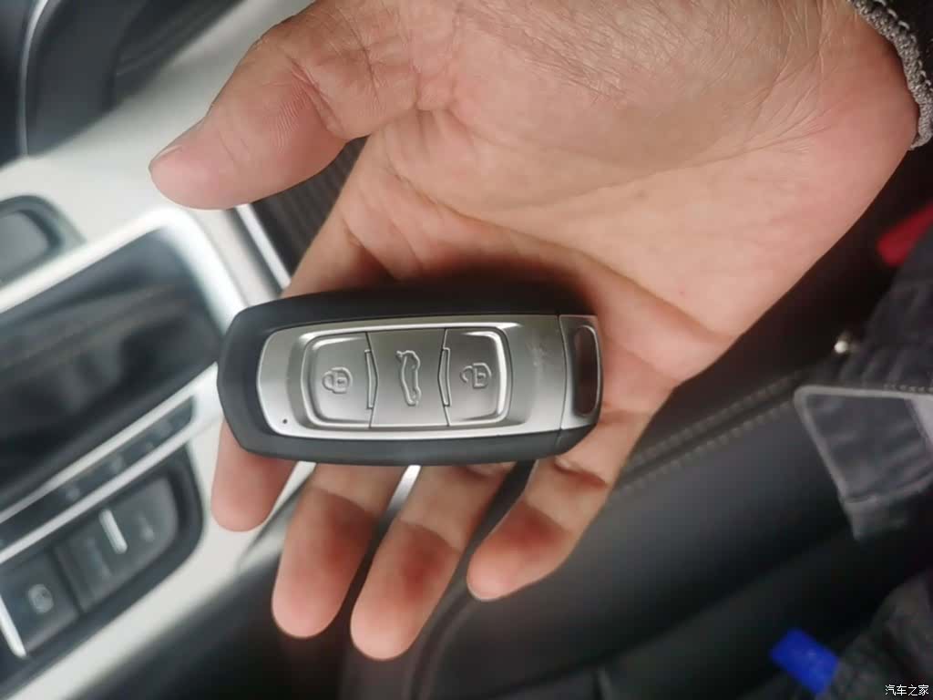 Geely Boyue, 2018 9
