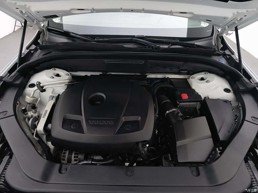 Volvo XC60, 2020 6