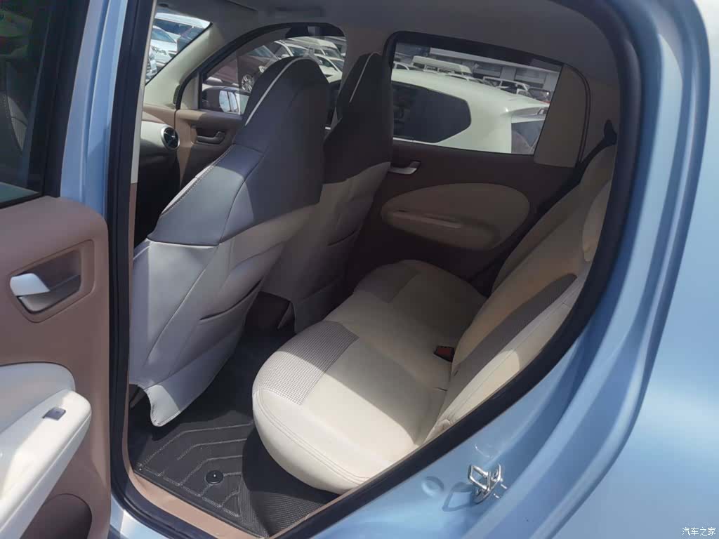 Wuling MINIEV, 2025 13