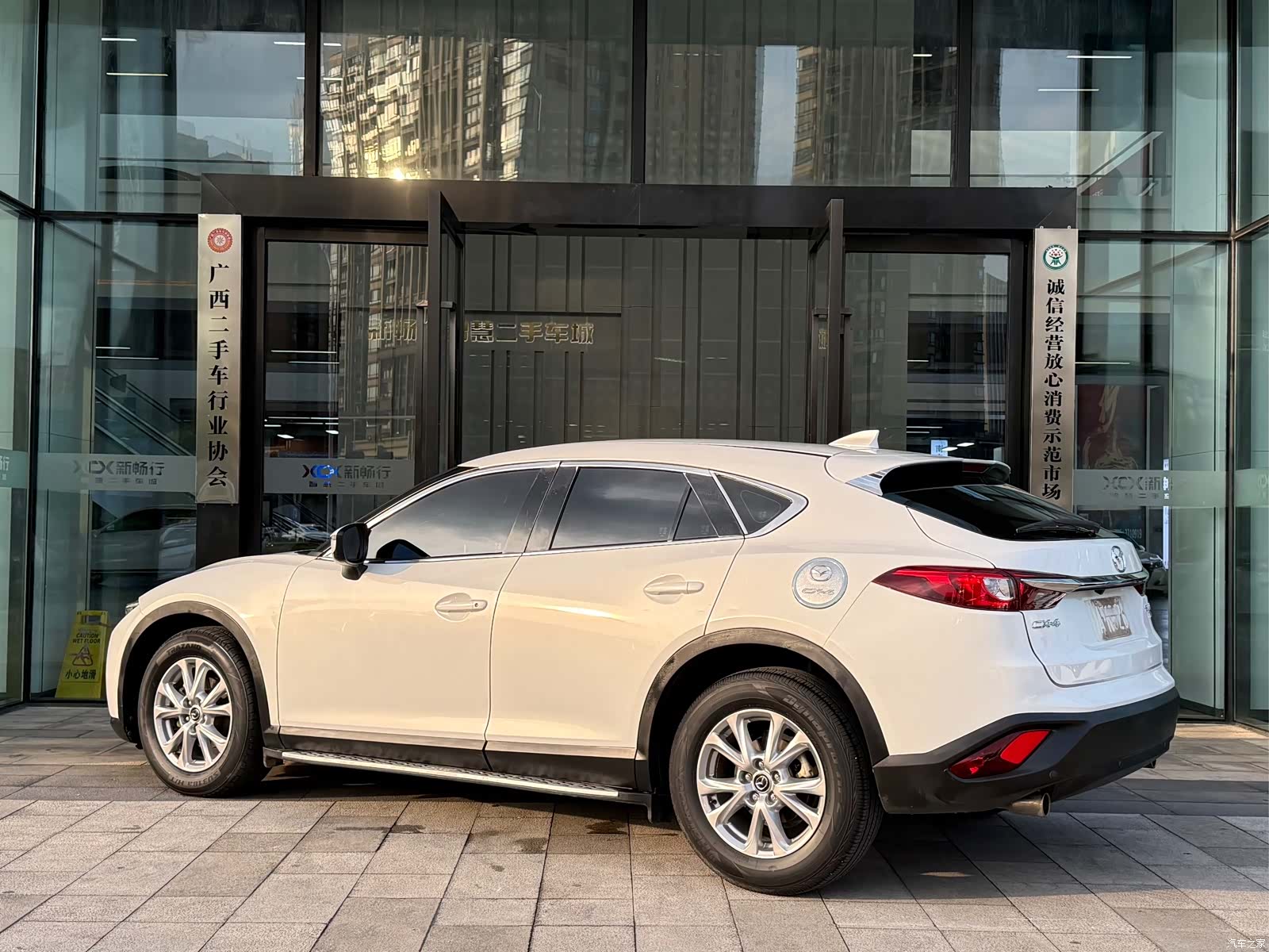 Mazda CX-4, 2018 4