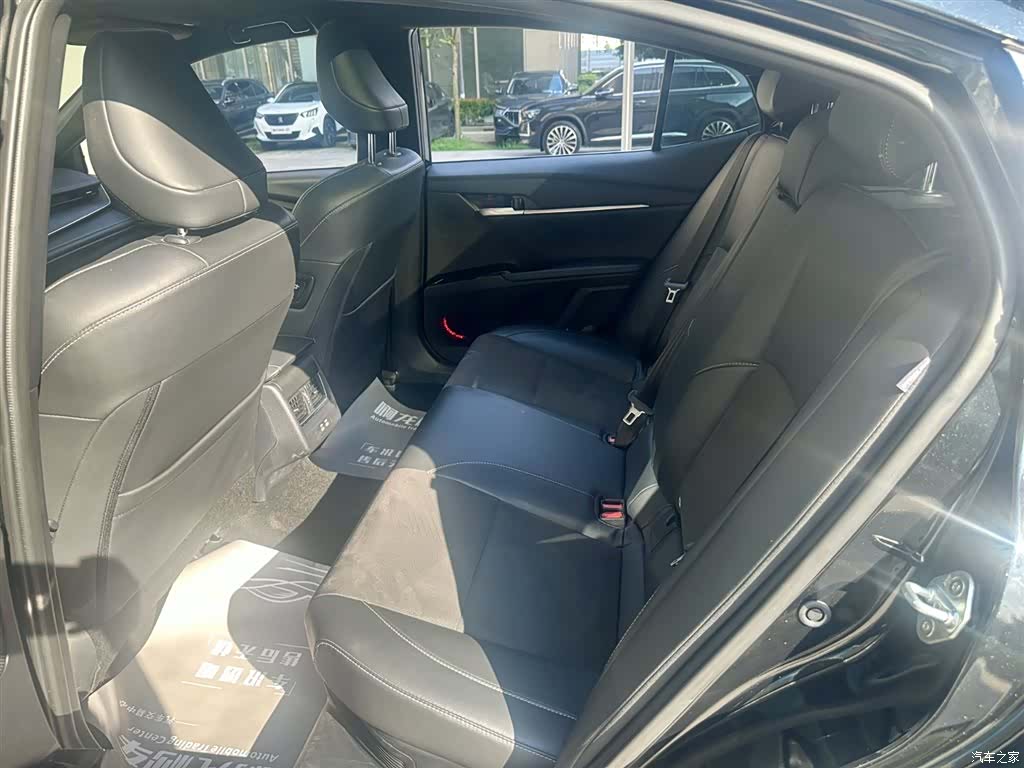 Toyota Camry, 2024 8
