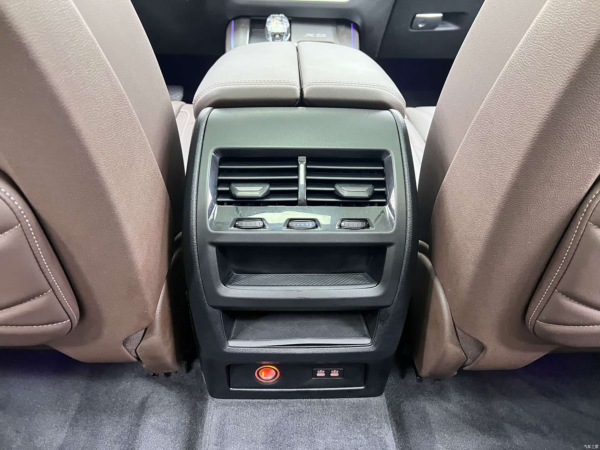 BMW X5, 2023 32