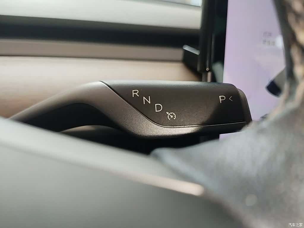 Tesla Model 3, 2020 14