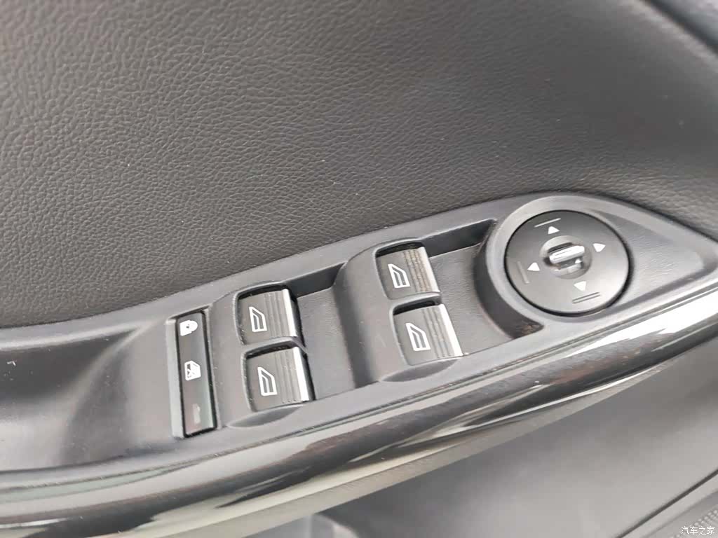 Ford Focus, 2016 9