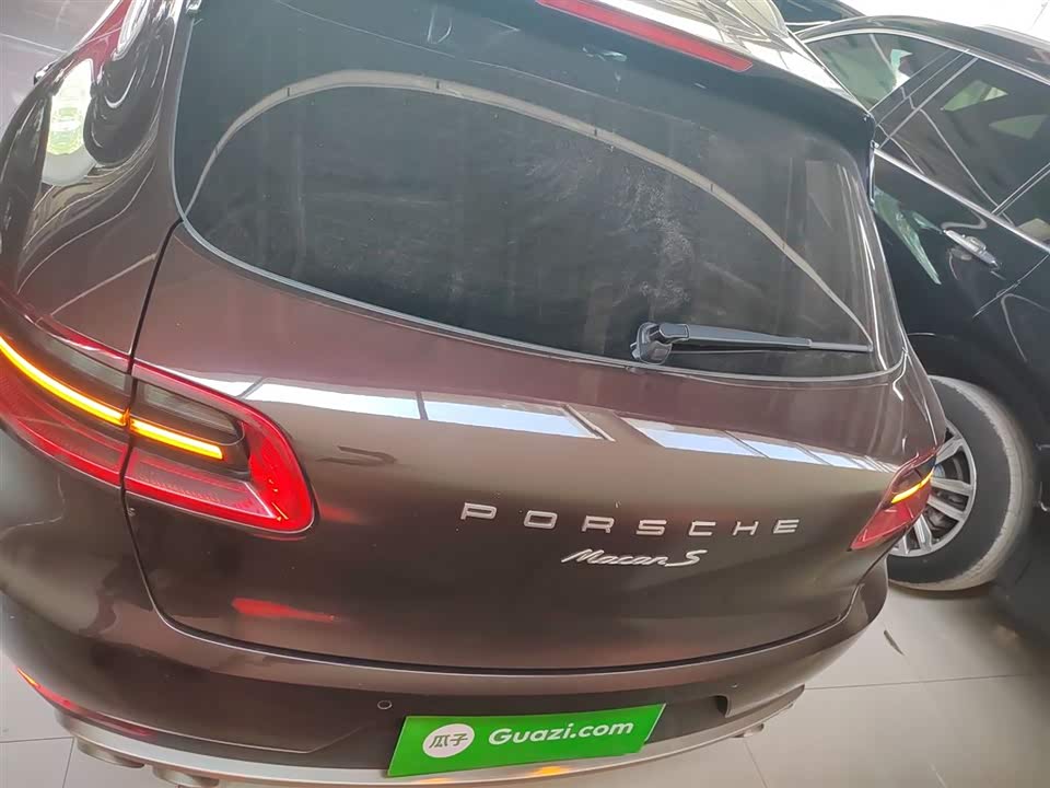 Porsche Macan Porsche Macan