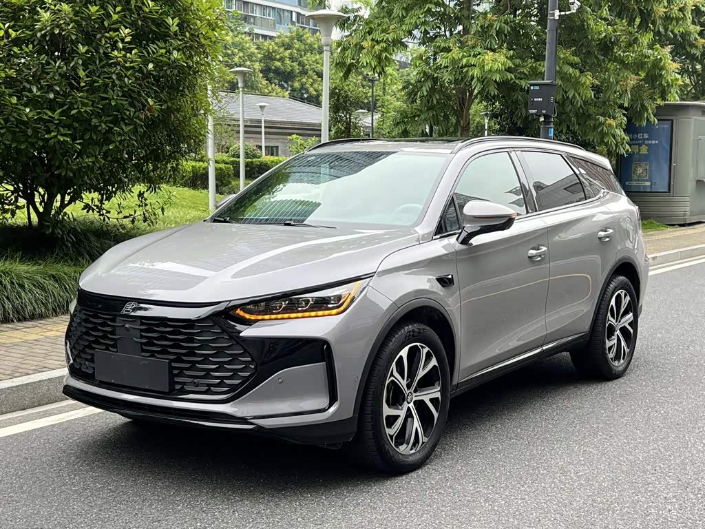 BYD Tang NEV