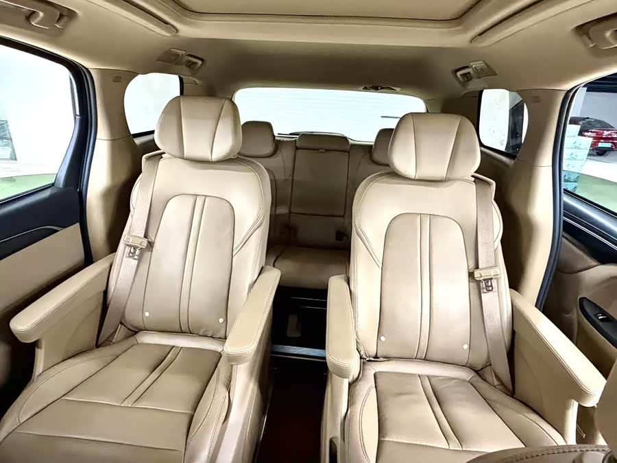 Buick GL8 2020, фото 10