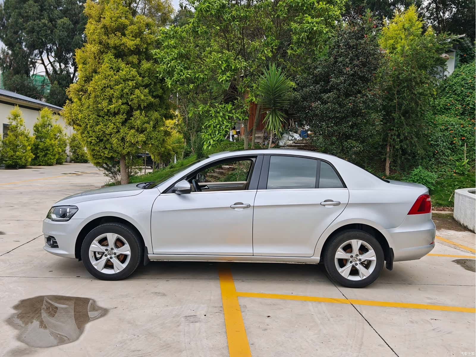 Volkswagen Bora, 2014 13