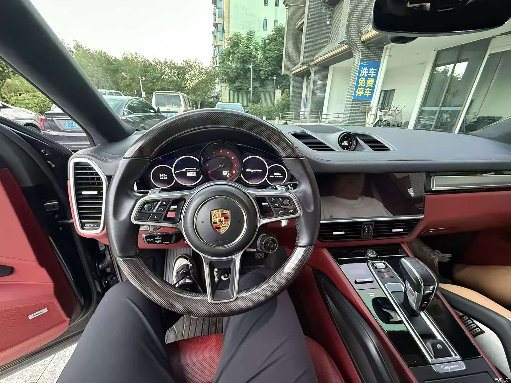Porsche Cayenne, 2023 4