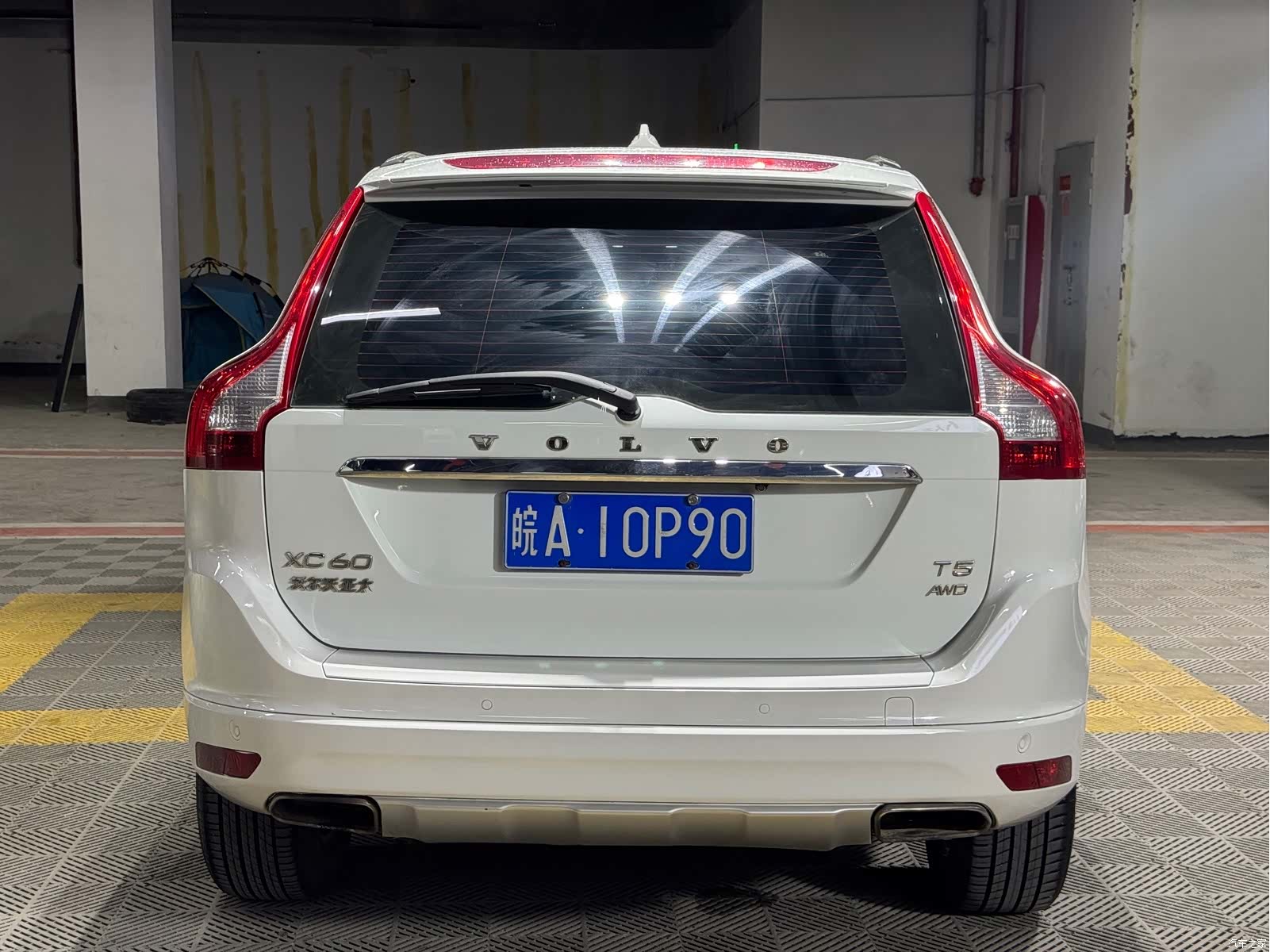 Volvo XC60, 2015 все фото